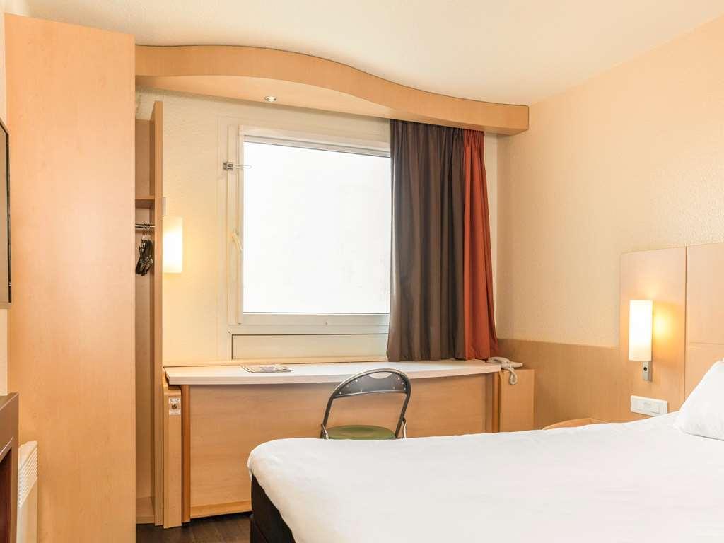 Ibis Issy Les Moulineaux "Val De Seine" Hotel Стая снимка